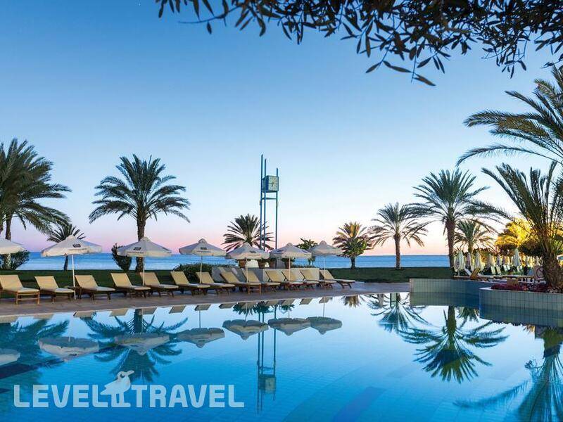 Фотография Constantinou Bros Athena Royal Beach Hotel (Adults Only 16+)