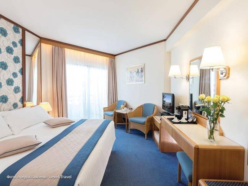 Фотография Constantinou Bros Athena Royal Beach Hotel (Adults Only 16+)