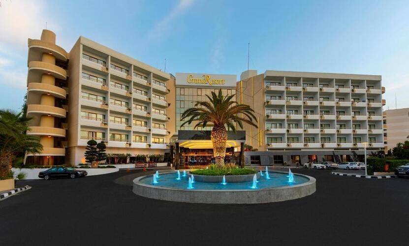 Grand Resort (Ex. Hawaii Grand)