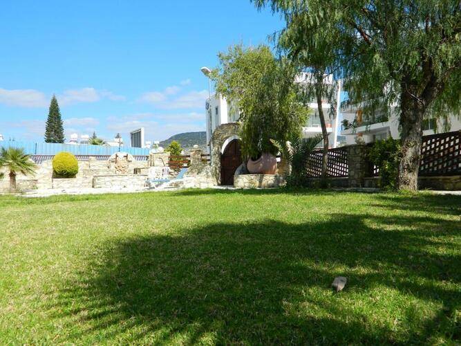 Moniatis Hotel