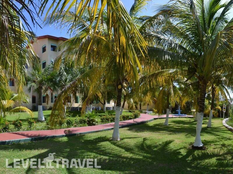 Фотография Cancun Clipper Club