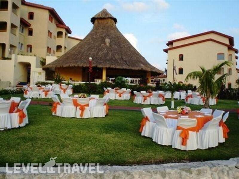 Фотография Cancun Clipper Club