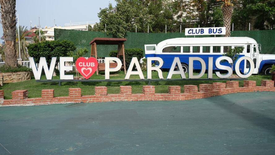 Club Paradiso Hotel & Resort