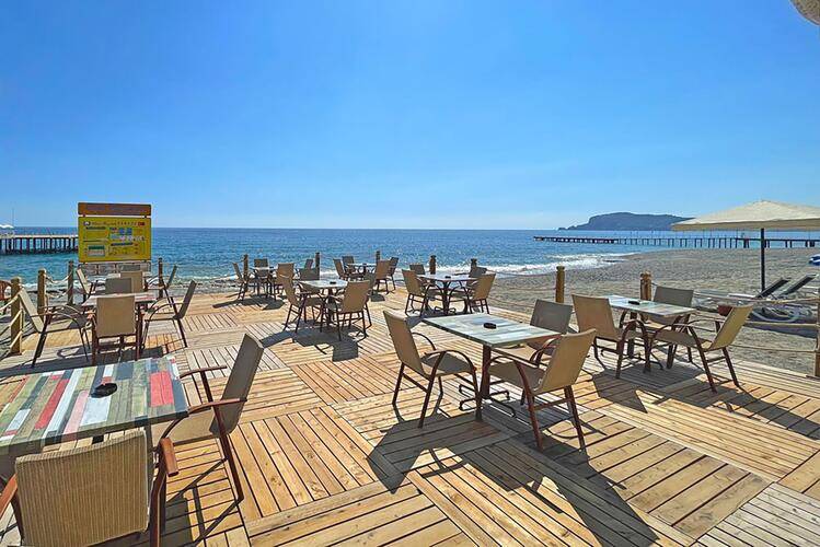 Club Paradiso Hotel & Resort