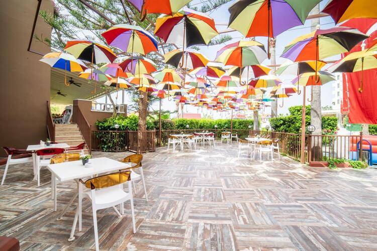 Club Paradiso Hotel & Resort