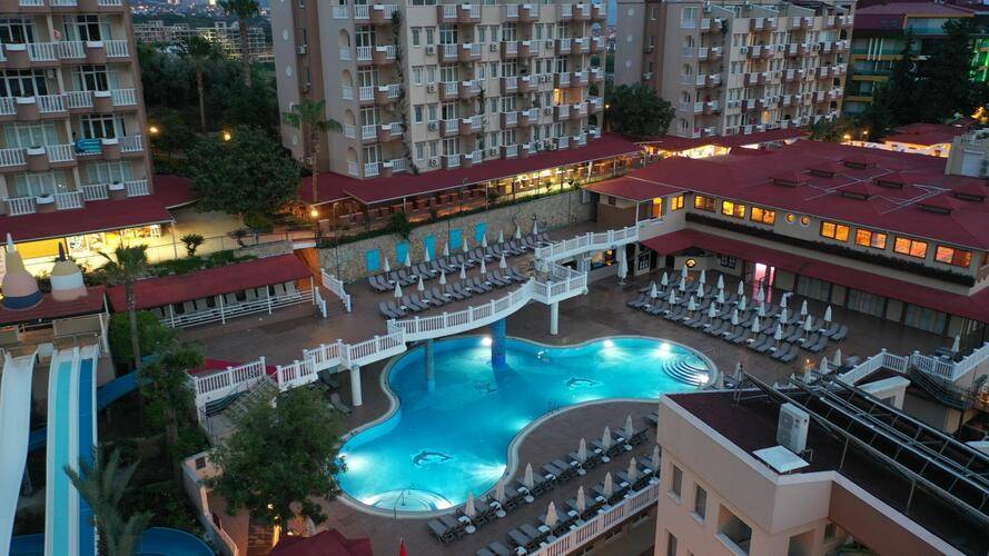 Club Paradiso Hotel & Resort