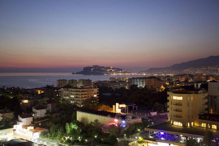 Club Paradiso Hotel & Resort