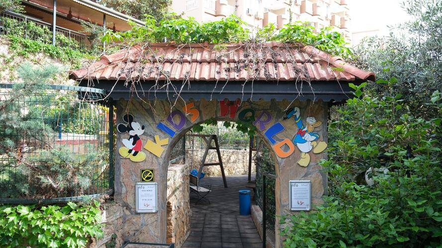 Club Paradiso Hotel & Resort