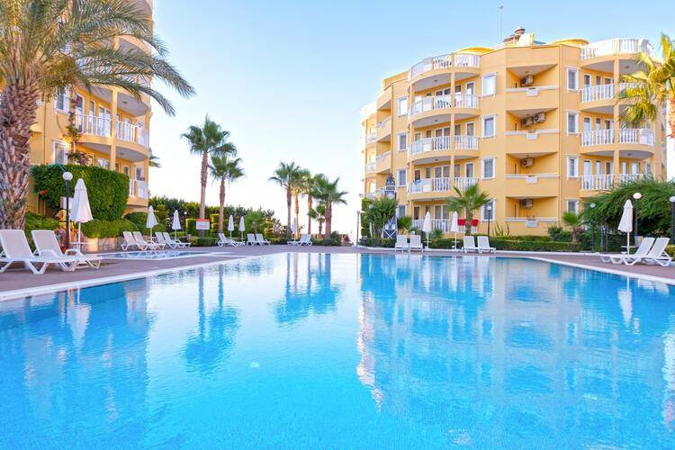 Club Paradiso Hotel & Resort