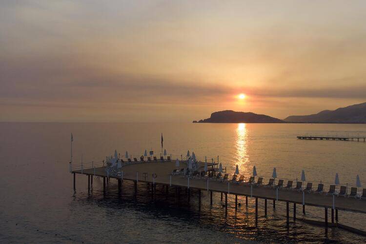 Club Paradiso Hotel & Resort