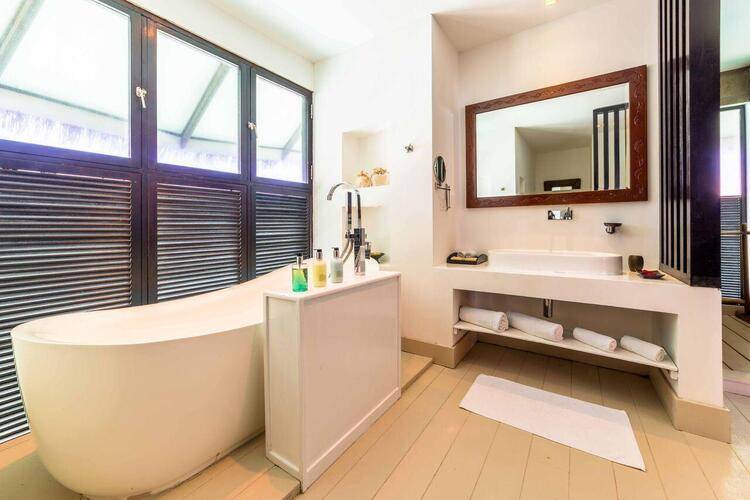 Kihaa Maldives By Coral Island Resorts