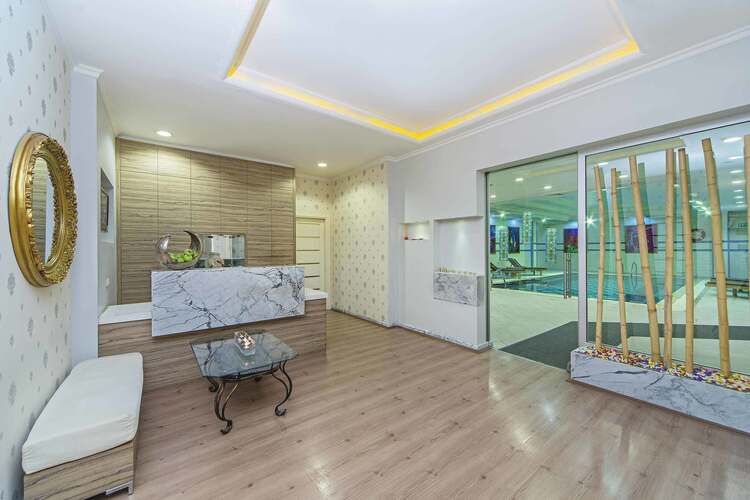 Grand Oztanik Hotel