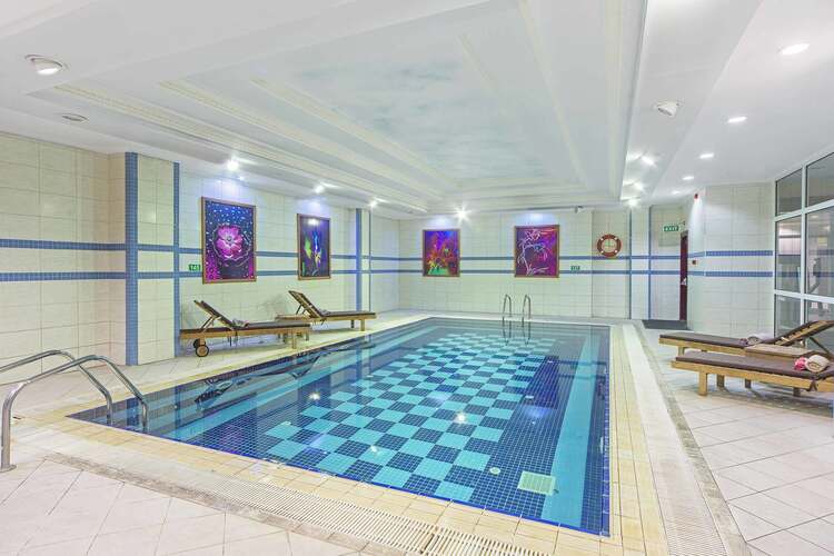 Grand Oztanik Hotel