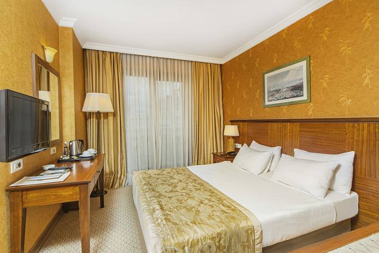 Grand Oztanik Hotel