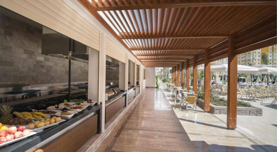 Ramada Resort By Wyndham Lara
