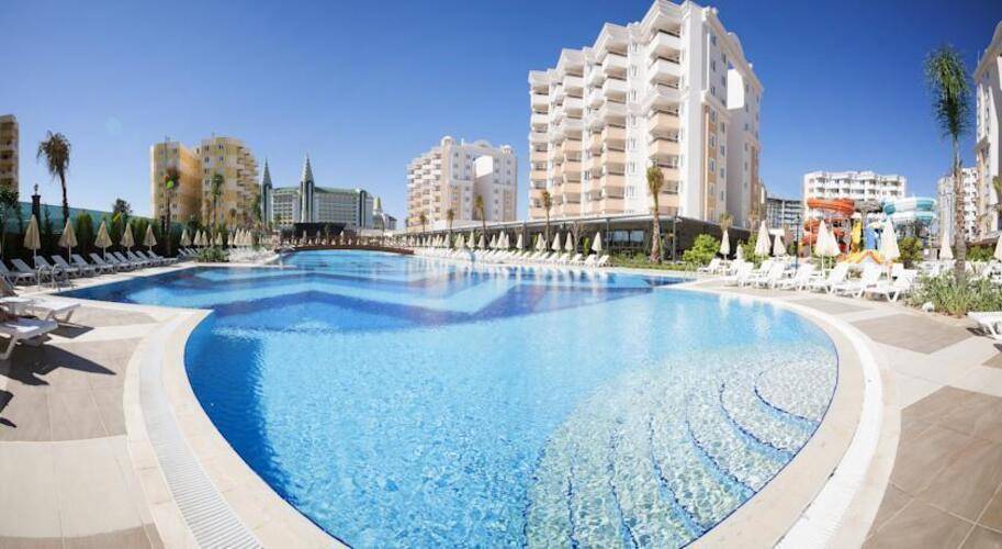Ramada Resort By Wyndham Lara