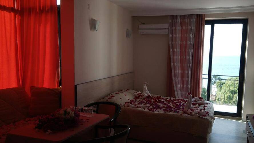 Melike Hotel