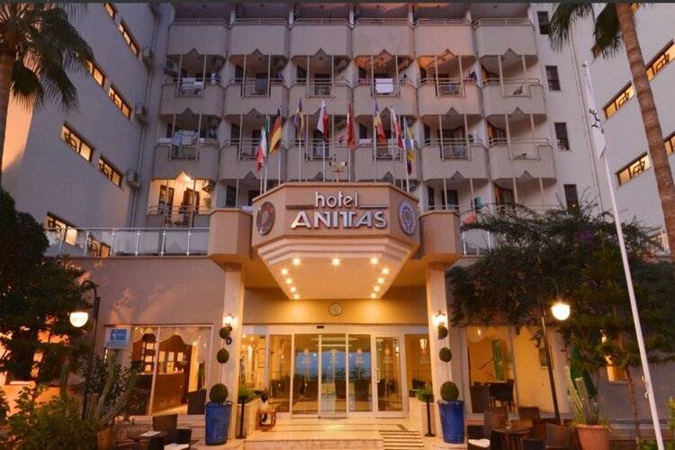 Anitas Hotel