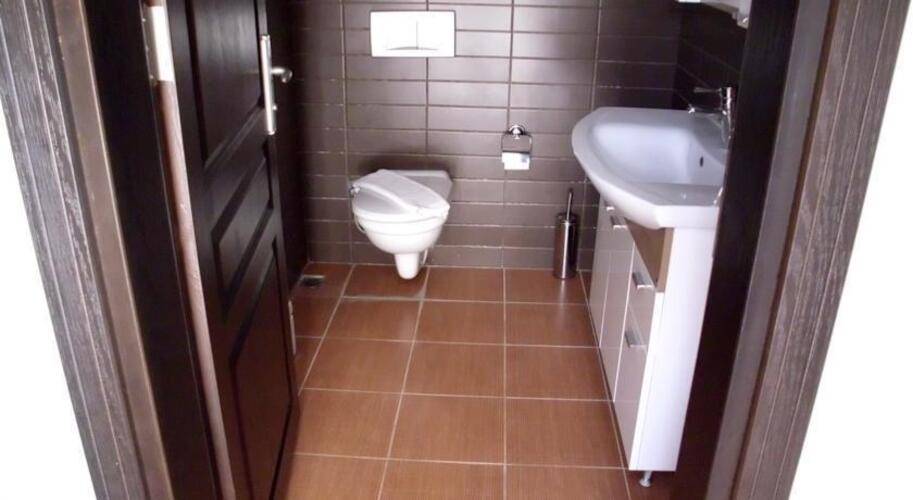 The One Club Hotel
