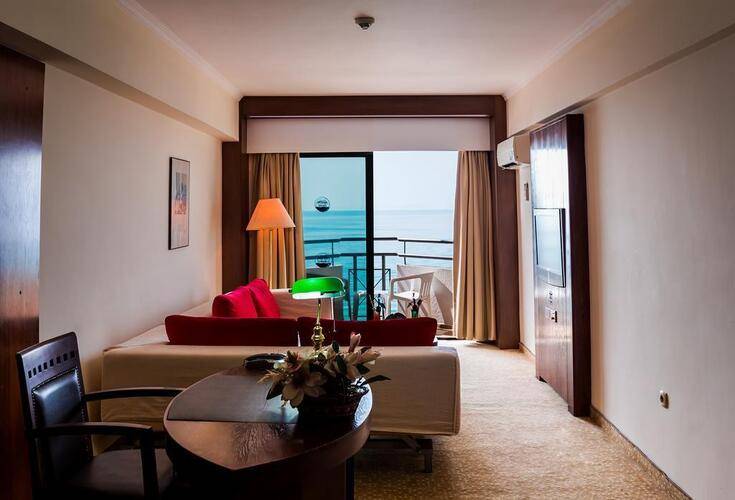 Derici Hotel