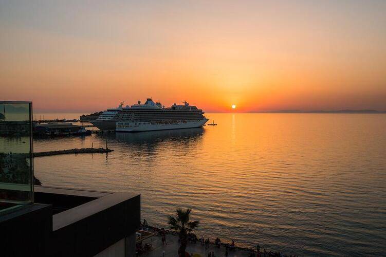 Derici Hotel