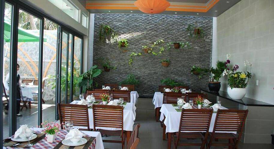Canary Beach Resort