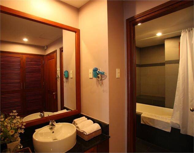 Canary Beach Resort