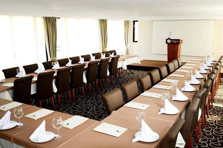 By Karaaslan Inn (Ex.Ozcelik Hotel)