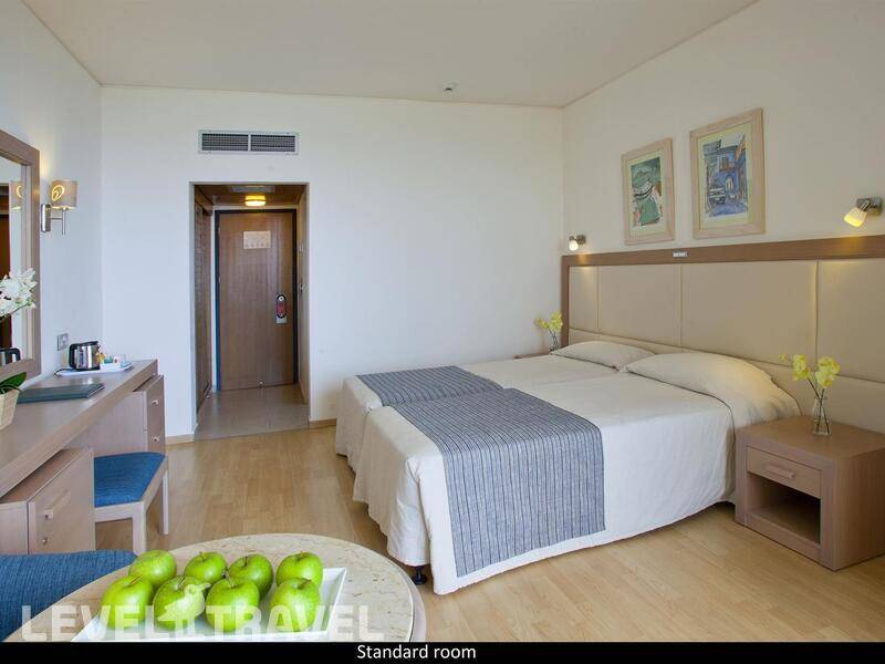 Фотография Golden Coast Beach Hotel