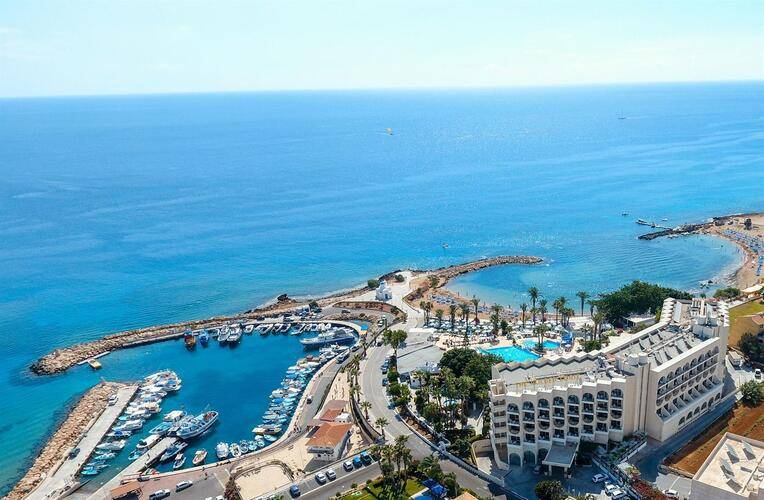 Golden Coast Beach Hotel