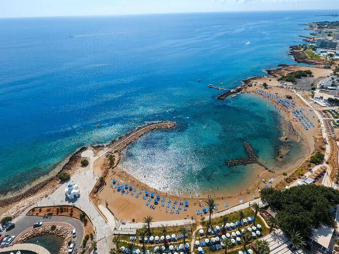 Golden Coast Beach Hotel