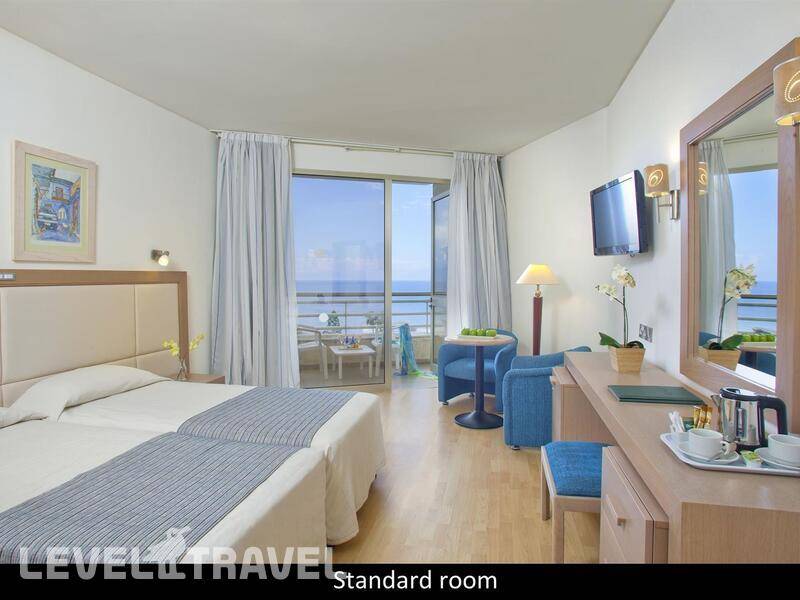 Фотография Golden Coast Beach Hotel