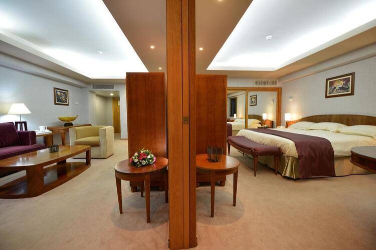 Adams Beach Hotel