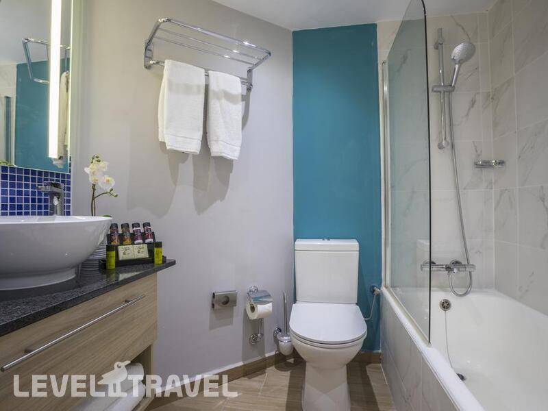 Фотография Leonardo Laura Beach & Splash Resort ( Ex. Laura Beach)