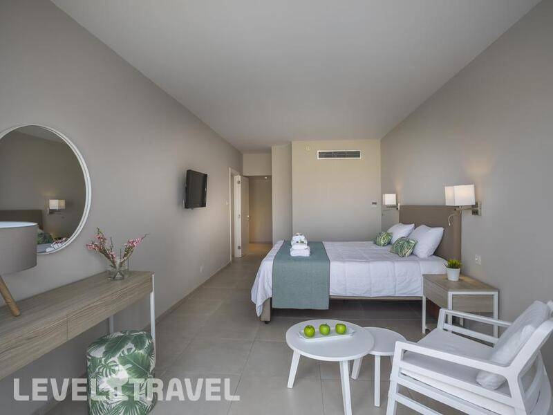 Фотография Leonardo Laura Beach & Splash Resort ( Ex. Laura Beach)