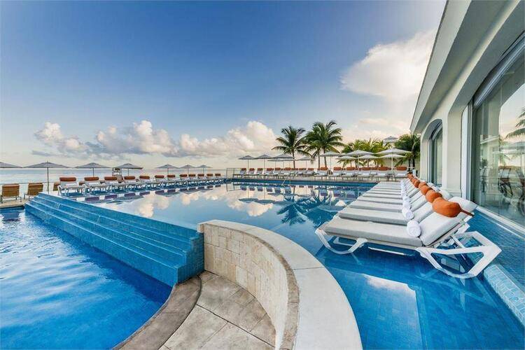 Cozumel Palace