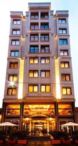 Lamartine Hotel