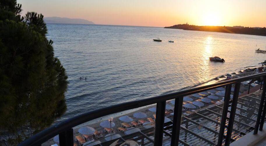 Grand Ozcelik Hotel