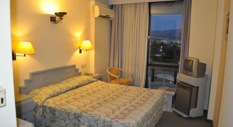 Grand Ozcelik Hotel