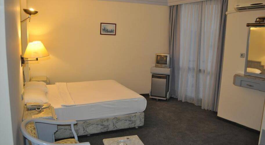 Grand Ozcelik Hotel