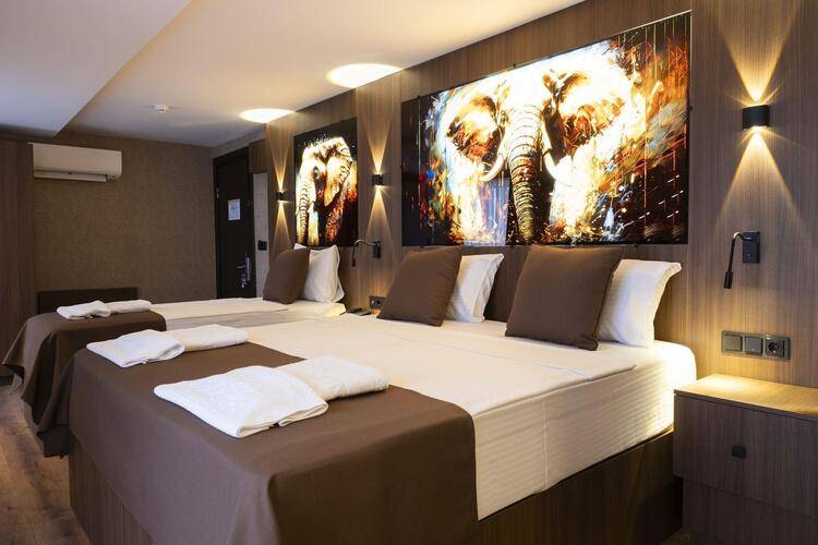 Duqqan Deluxe Hotel (Ex. Dabaklar Hotel)