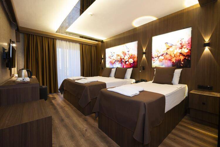 Duqqan Deluxe Hotel (Ex. Dabaklar Hotel)