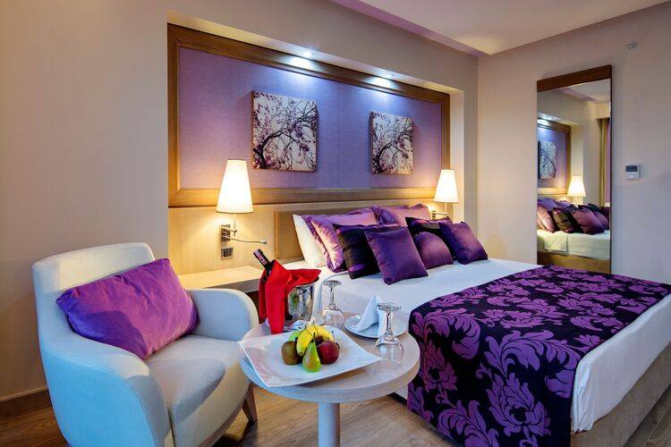 Royal Teos Thermal Resort Clinic & Spa (Ex.Euphoria Aegean Resort&Spa)