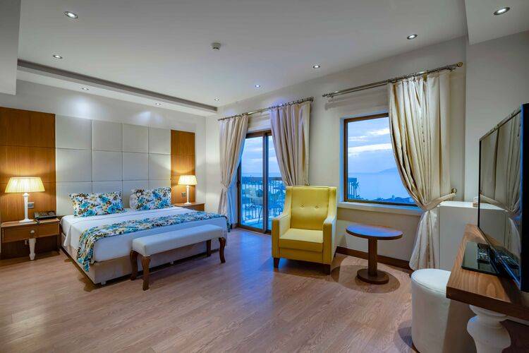 Royal Teos Thermal Resort Clinic & Spa (Ex.Euphoria Aegean Resort&Spa)