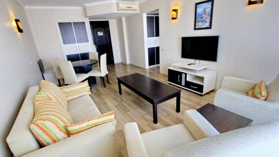 Royal Palace Kusadasi (Ex. Tatlises Hotel)