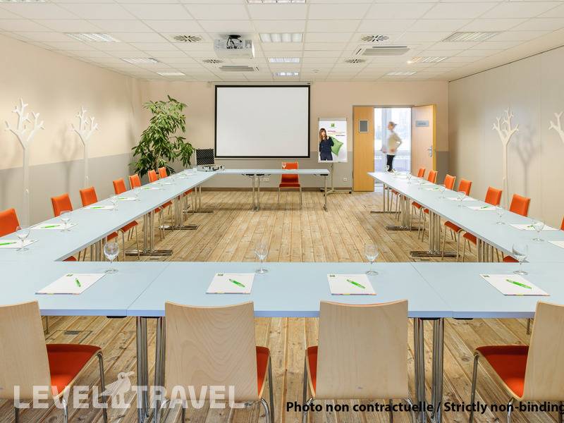 Фотография Ibis Styles Bali Legian (Ex. All Seasons Bali Legian) Фотография Ibis Styles Bali Legian (Ex. All Seasons Bali Legian)