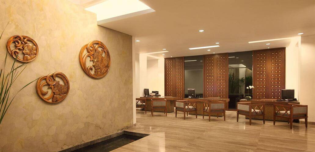 Santika Siligita Hotel