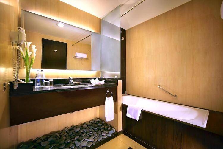 Aston Kuta Hotel Residence