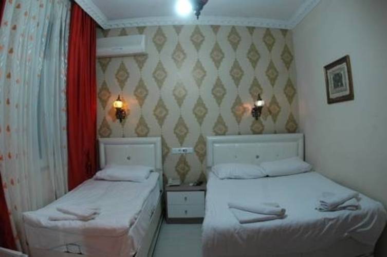 Emin Hotel