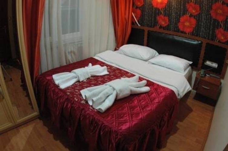 Emin Hotel